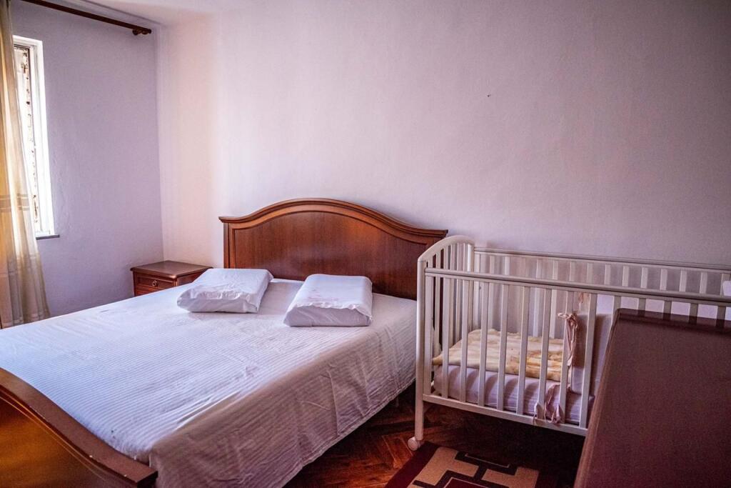 3+1 apartment for rent, near Ismail Qemali school, Tirana