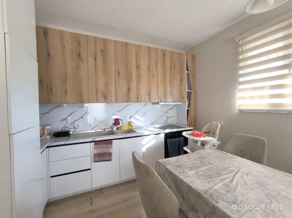 APARTAMENT 2+1 PER QIRA NE MISTO MAME!
