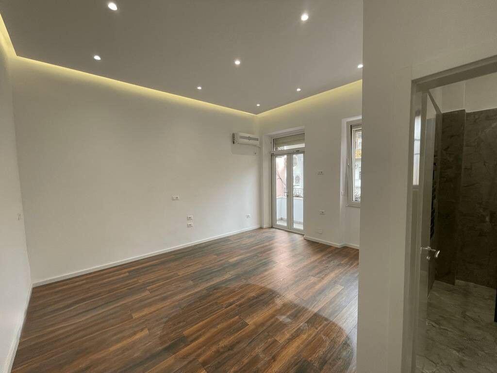 QIRA, ZYRE PALLATET MOSKAT, SHESHI WILLSON! 600 € /Muaj