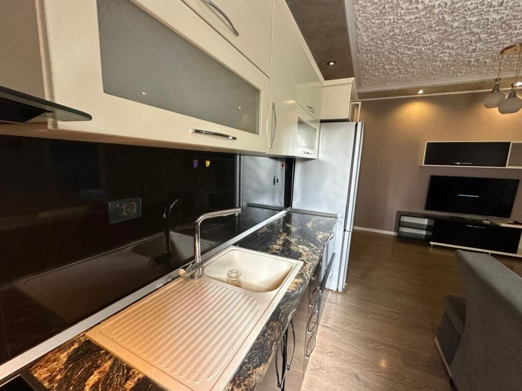 Apartament - Për Qira 2+1+PARKIM te FRESKU