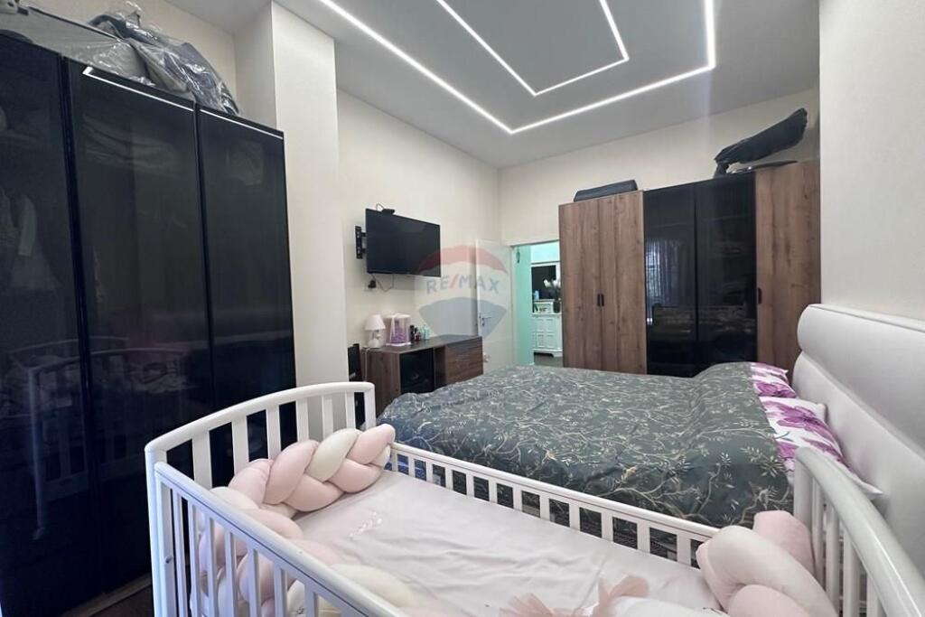 Shitet 1+1 +Verande e madhe