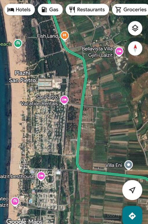 Shitet Tokë në Gjirin e Lalzit