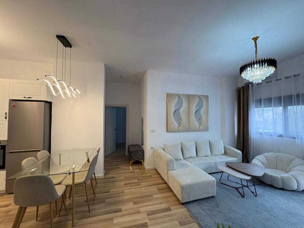 Jepet me qira apartament 2+1 – Plazh, Durrës