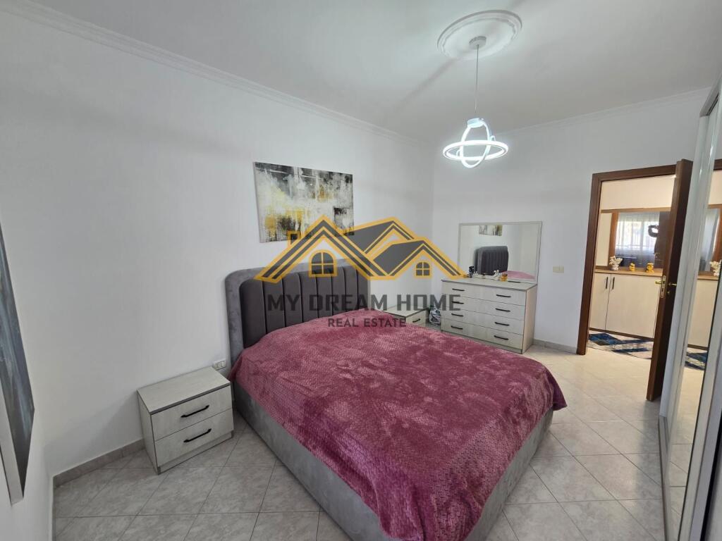 JEPET ME QIRA APARTAMENT 2+1+2 PLAZH DURRES !