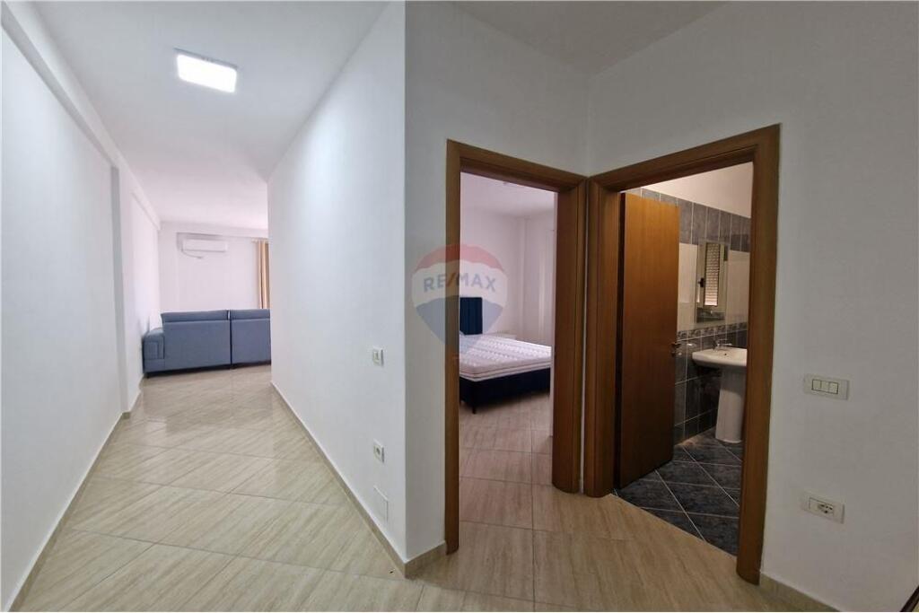 🏠 Apartament 1+1 – Për Qira 📍 7 Pallatet, pranë Lungo Mare / Regina City, Vlorë