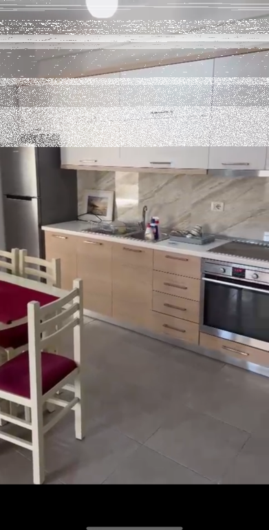 1+1 for rent near the Terminal