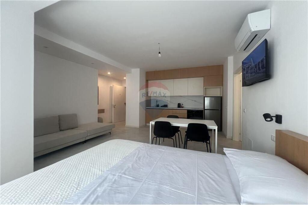 🏡 Garsoniere – Për Qira | Sulejman Delvina, Vlorë