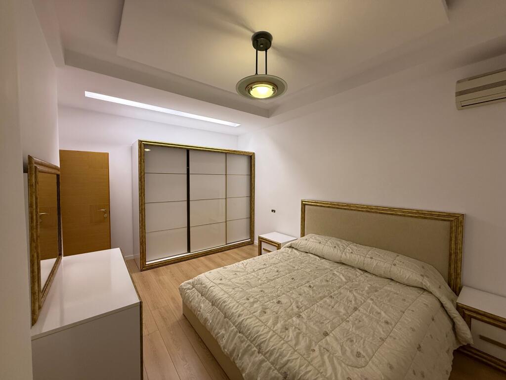 Apartament 2+1 me qira tek Vilat Amerikane, Rruga e Elbasanit