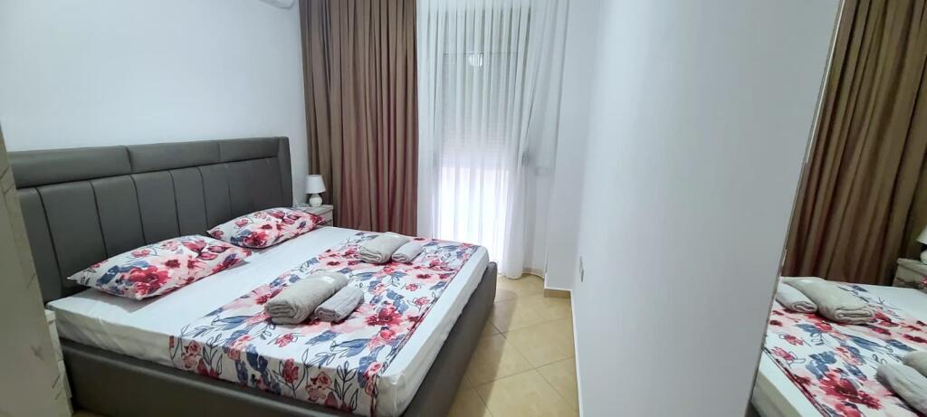 Jepen me qira 7 apartamente sezonale 1+1,Lungomare Vlore