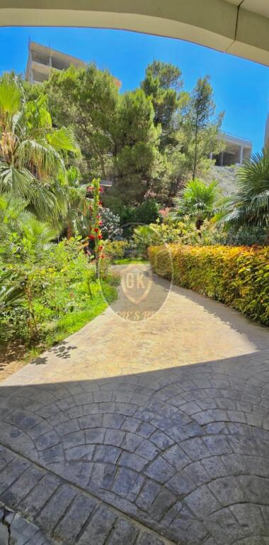 🏡 GAZONIERE NË SHITJE – WHITE HILL, CURRILA, DURRËS 🌊 MUNDËSI UNIKE INVESTIMI