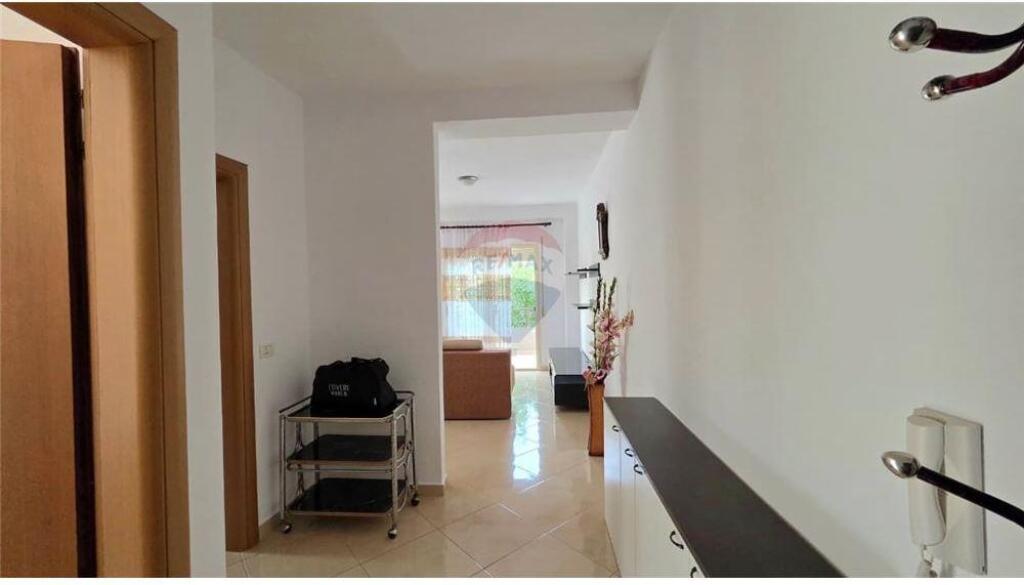 🏠 Apartament 1+1 – Për Qira Lungomare, Vlore