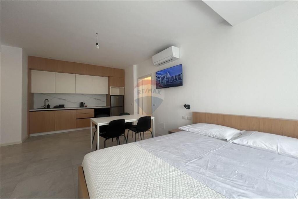 🏡 Garsoniere – Për Qira | Sulejman Delvina, Vlorë