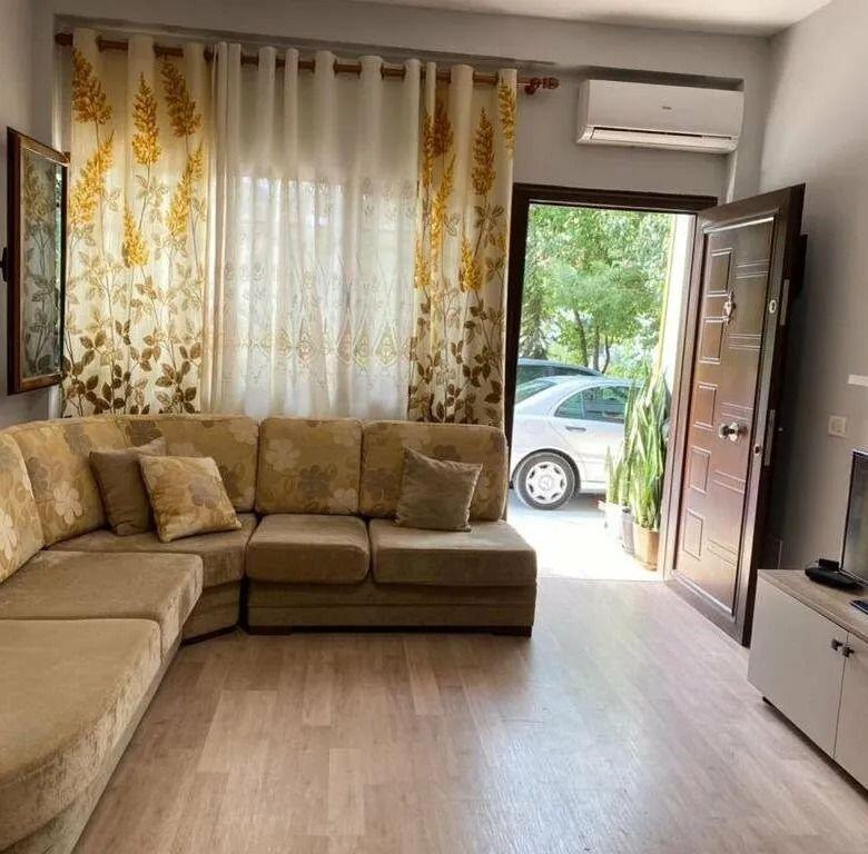 Qera | Apartament 1 + 1 | Rruga e Elbasanit | 350 €/muaj