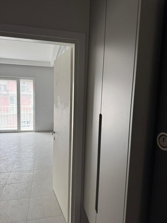 🏡 Jepet me Qira Apartament 2+1+2