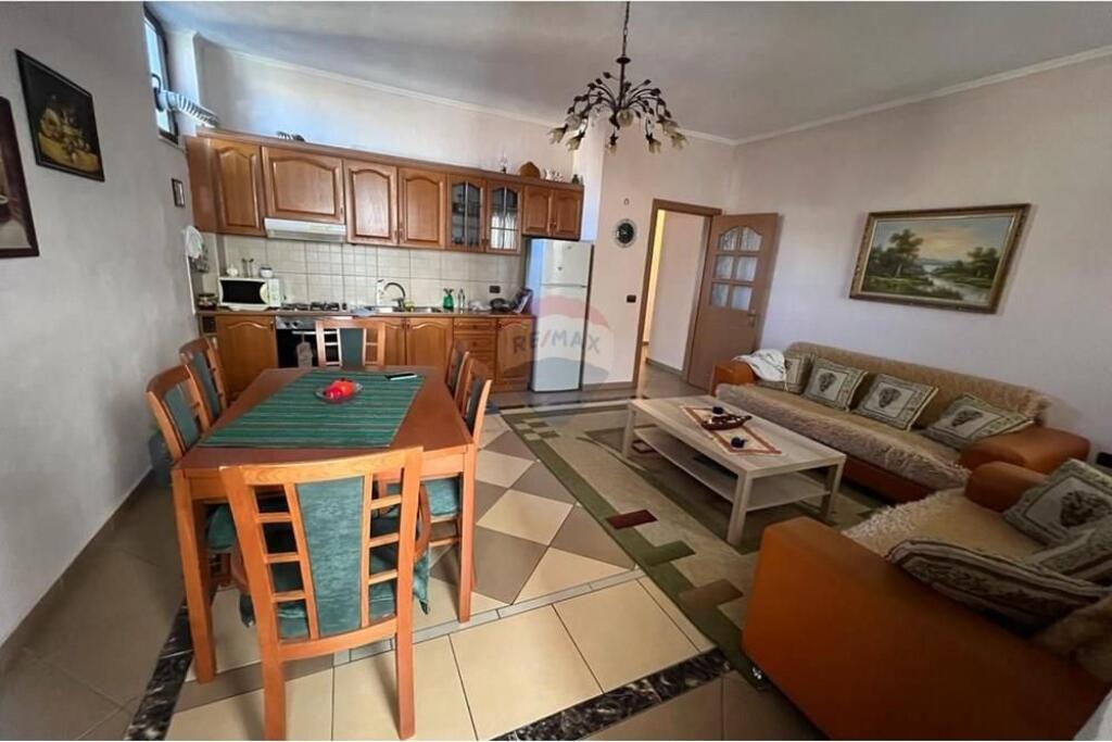 Apartament - Për Shitje - Rruga Mine Peza, Tiranë(ID: 530181003-445)