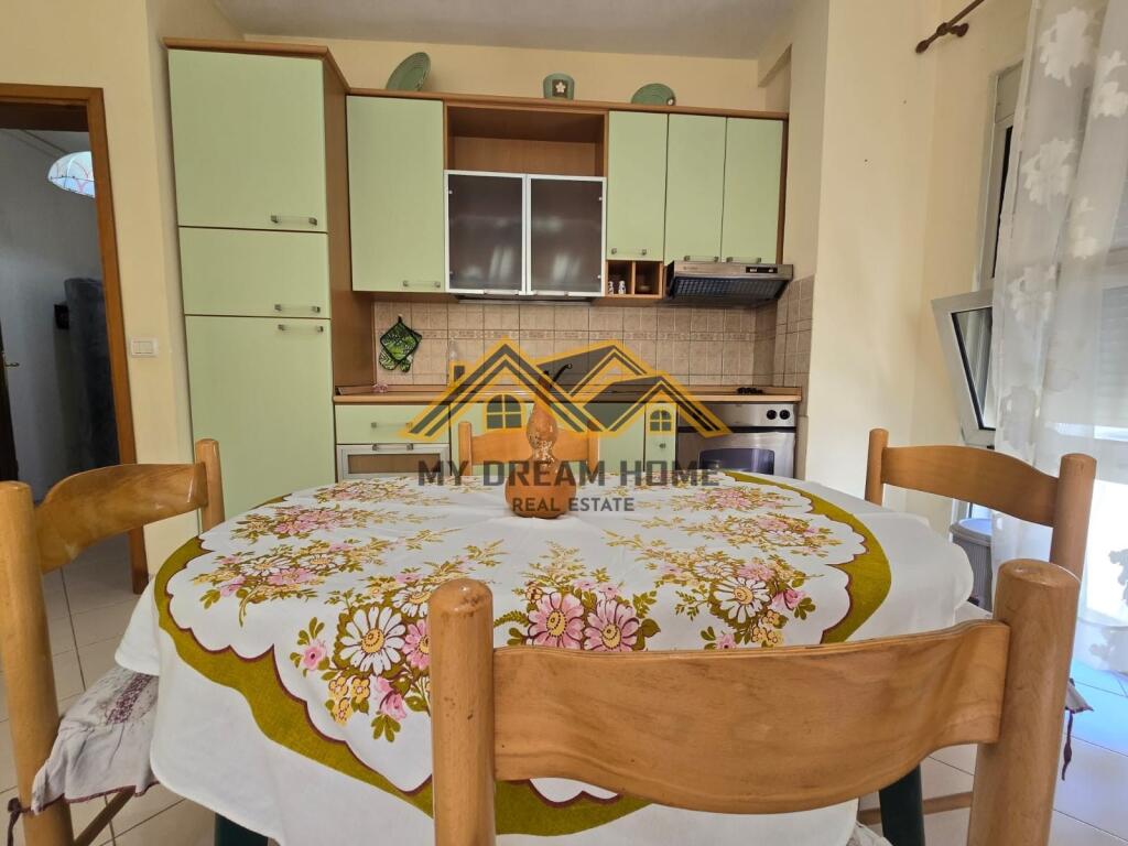 JEPET ME QERA APARTAMENT 1+1 ME PAMJE DETIN NE PLAZH HEKURUDHA!