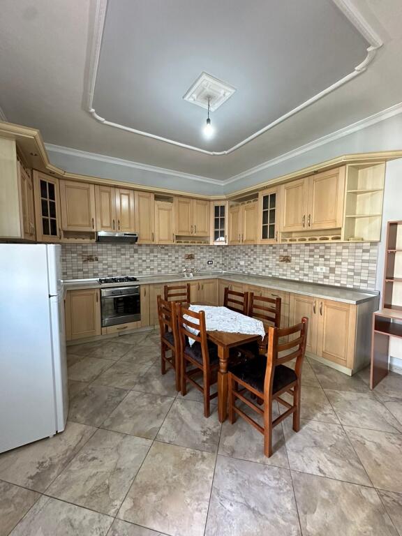 Apartament 2+1+1 me qera