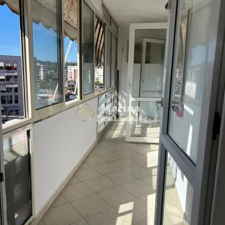Qera | Apartament 3 + 1 | Yzberisht | 450 €/muaj