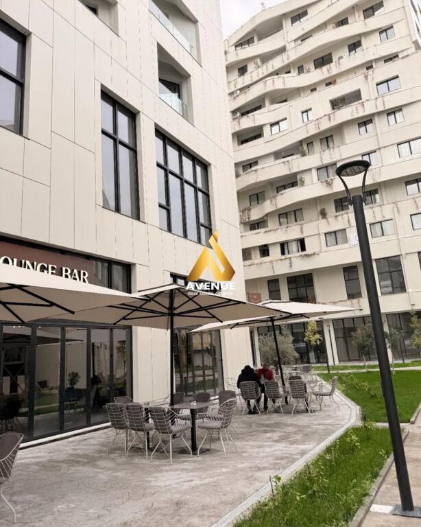 Locale Commerciale / Appartamento 2+1+2 in affitto – Spring