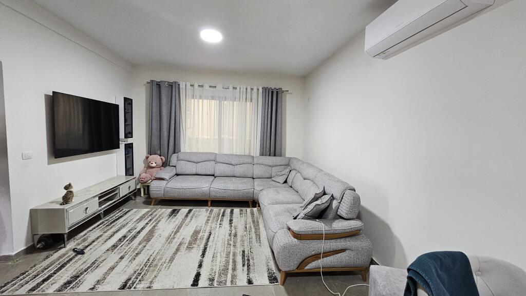 2-Storey House for Rent on Njazi Meka Street, near Bar Palma!