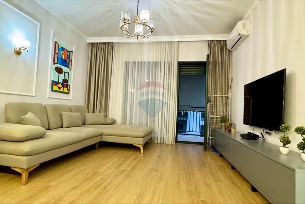 Apartament - Për Shitje - Rruga Nexho Konomi, Tiranë