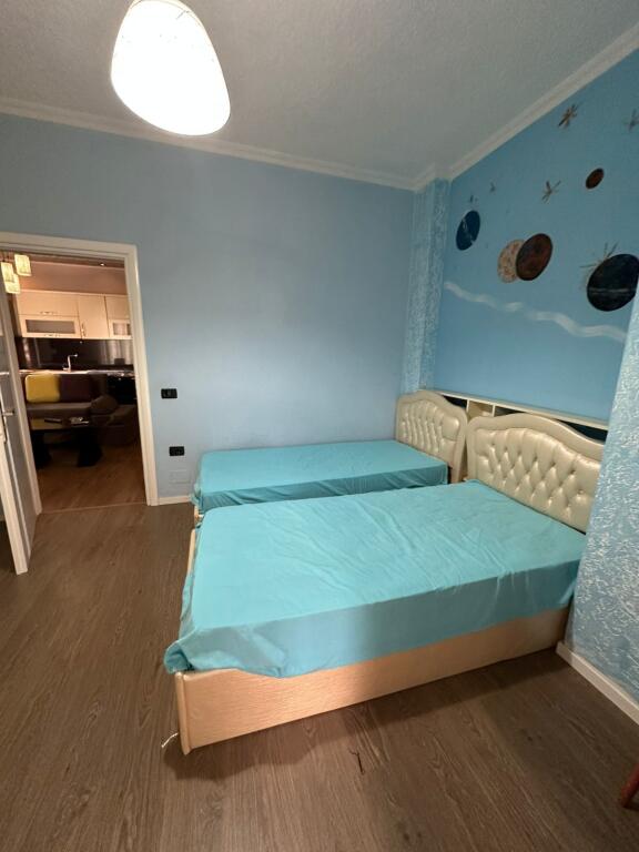 Apartament - Për Qira 2+1+PARKIM te FRESKU