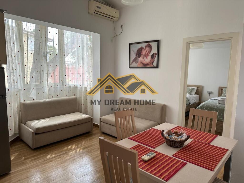 JEPET ME QERA APARTAMENTI 2+1+POST PARKIM GOLEM TEK EPIDAM