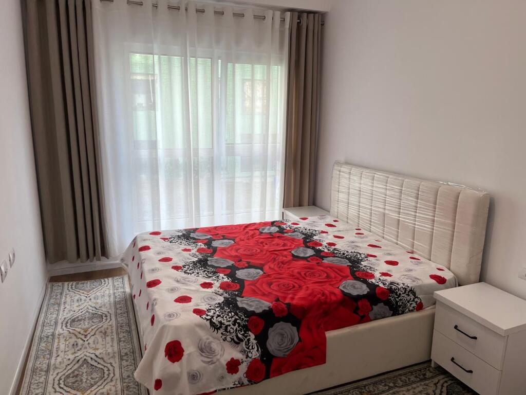 Affittasi 1+1 a Ali Demi!