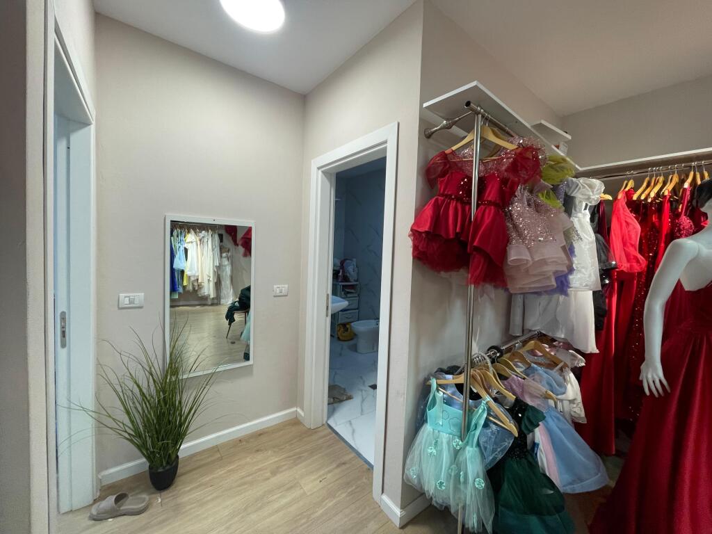 Business Premises for Rent at Tom Doshi Complex