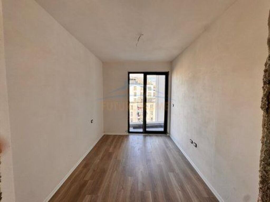 Shitet, Apartament 2+1 , Ish Fusha Aviacionit , Tirane