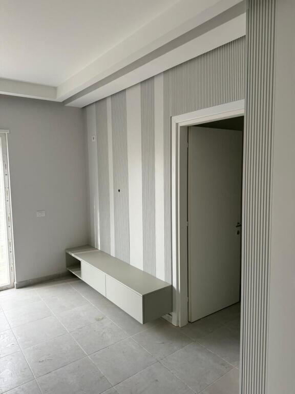 🏡 Jepet me Qira Apartament 2+1+2