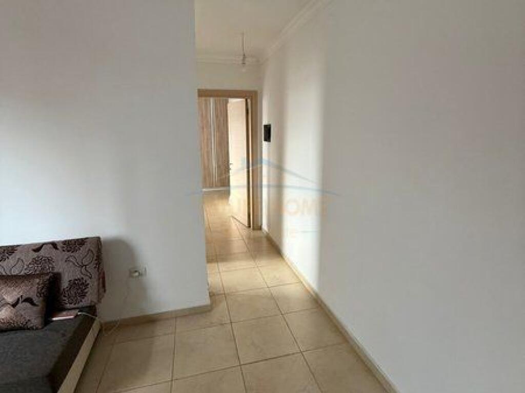 Shitet, Apartament 1+1, Kodra e Diellit, Tirane