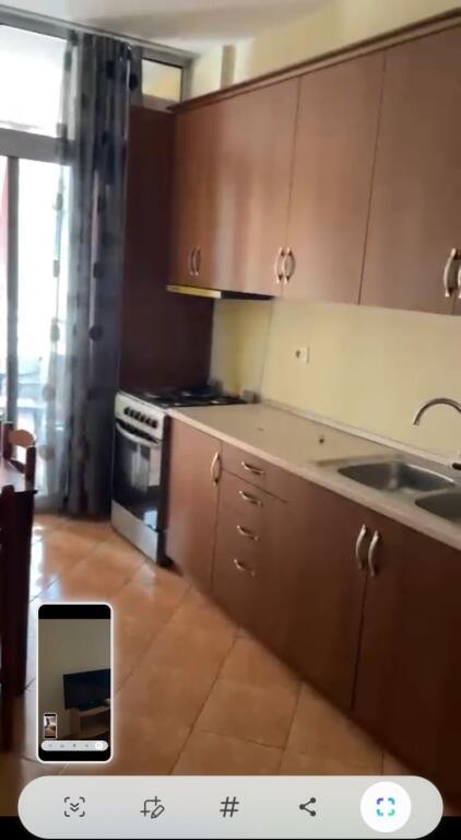 Jepet me qera 1+1 te  spar 2 fresk mobiluar 350 wu