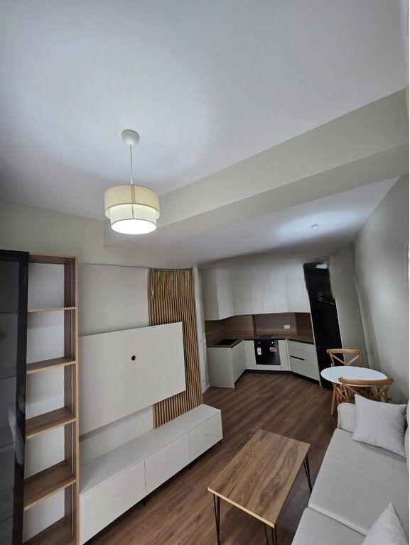 Appartamento 1+1+ 1 Posto Auto ad Astir 600 € /Mese