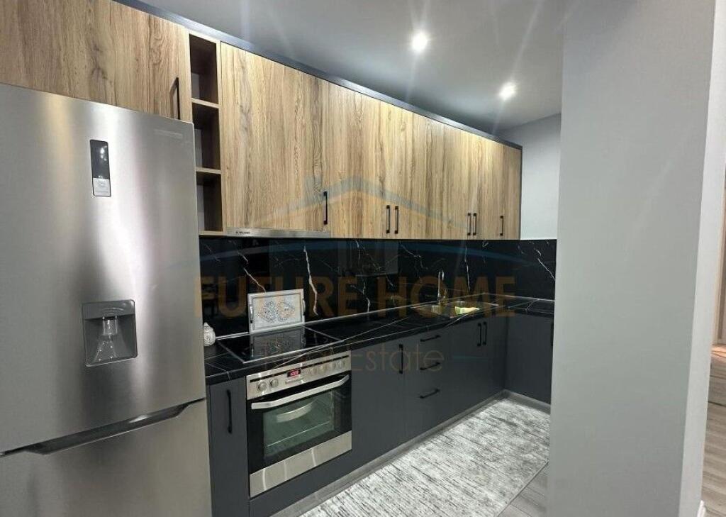 Qera, Apartament 2+1+2+Post Parkimi , Yzberisht