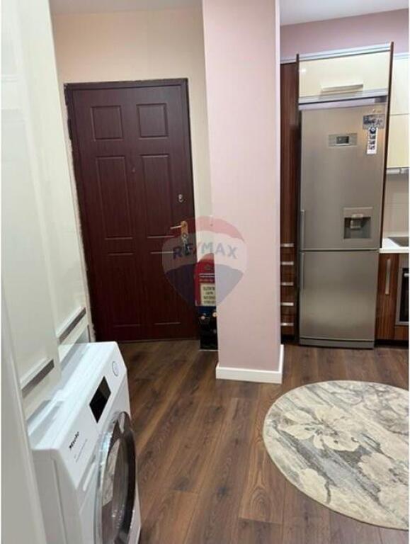 Jepet me Qira Apartament 1+1+Parkim Liqeni i thate