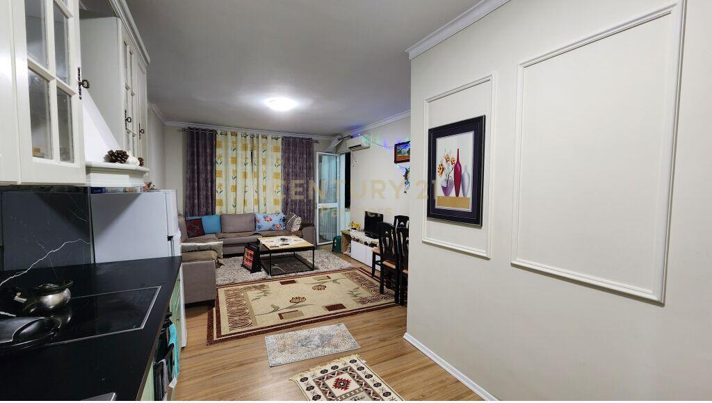 SHESIM APARTAMENT 1+1 TOTALISHT I MOBILUAR 90,000 €