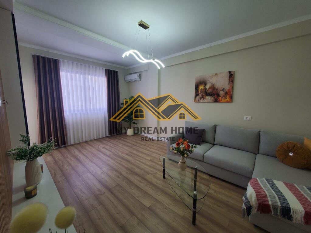 Apartament 1+1 Për Shitje Ne Plazh, Durrës!
