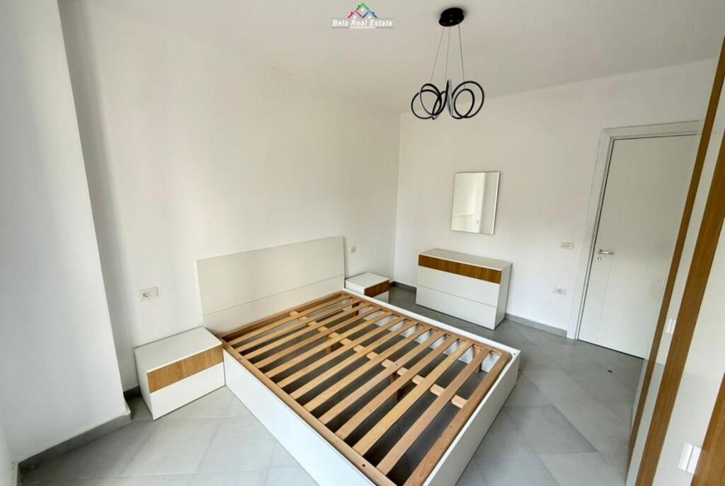 Apartament Me Qera 1+1 Tek Rruga e Dibres (ID B2101431) Tirane