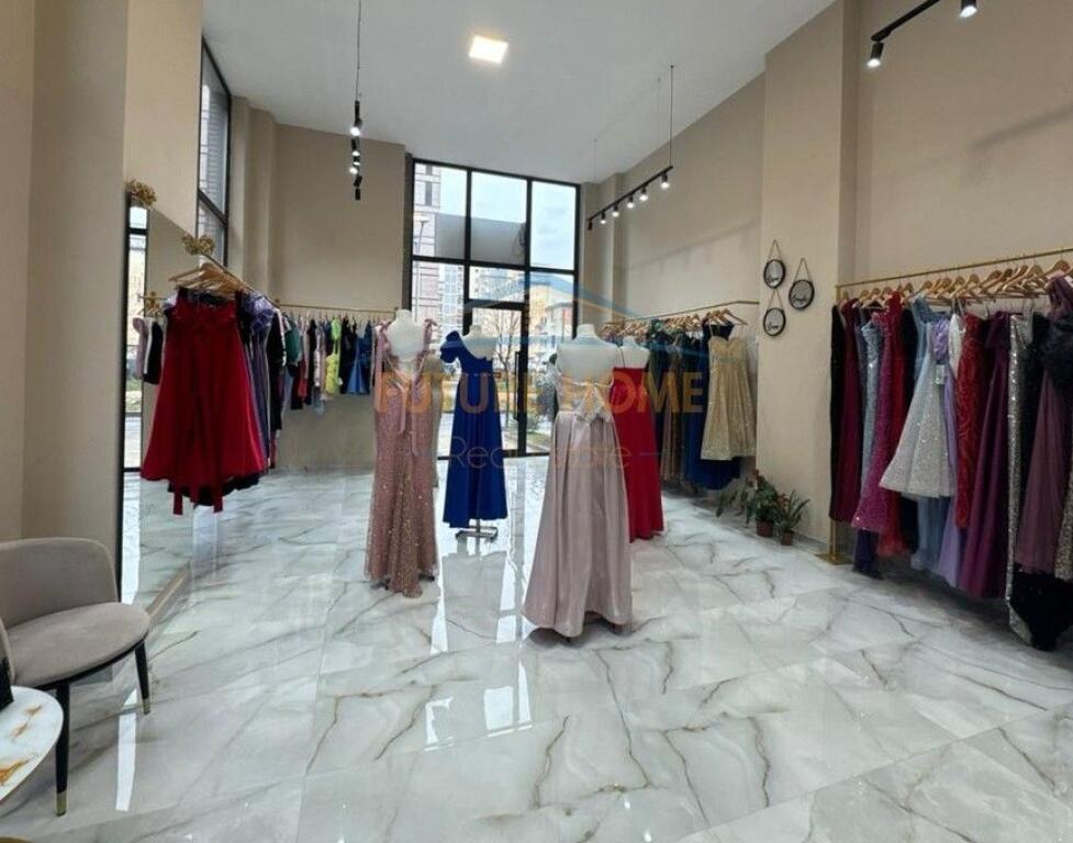 Qera,Ambient Biznesi,Fusha Aviacionit,Tiranë