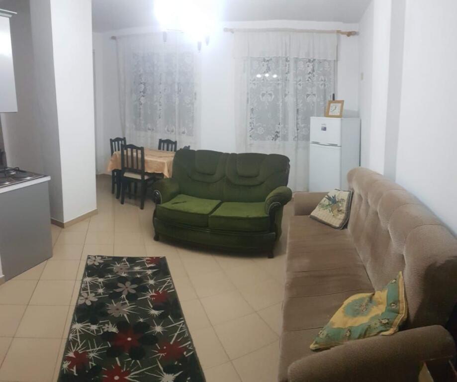 Yzberisht, near Sapor Lounge, a furnished 1+1 apartment is for rent. 40,000 Leke