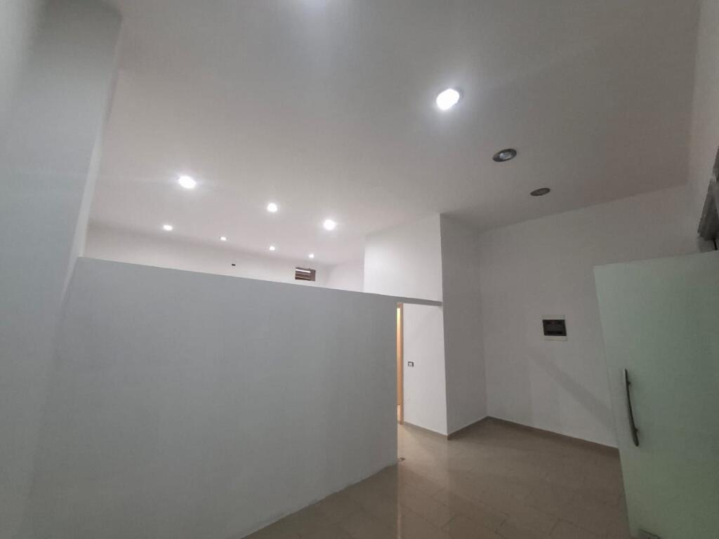 SHOP / BUSINESS PREMISES FOR RENT – VLORË CENTER