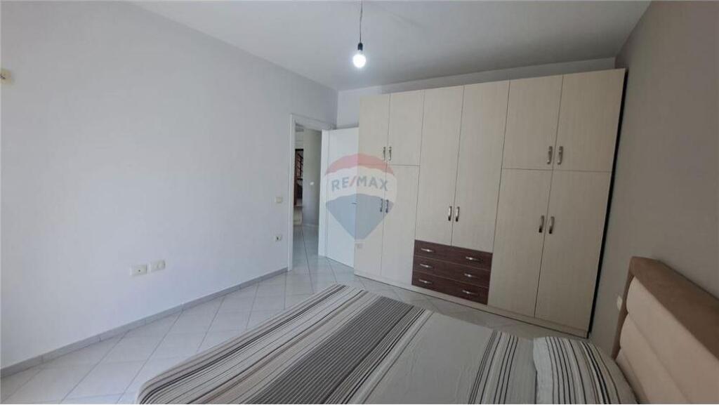 2+1 Apartment for rent – near the First Instance Court, Vlora