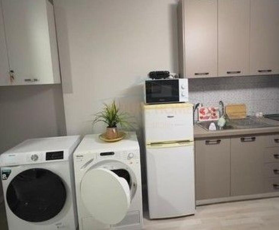 Qera, Apartament 2+1, Laprake, Tirane.