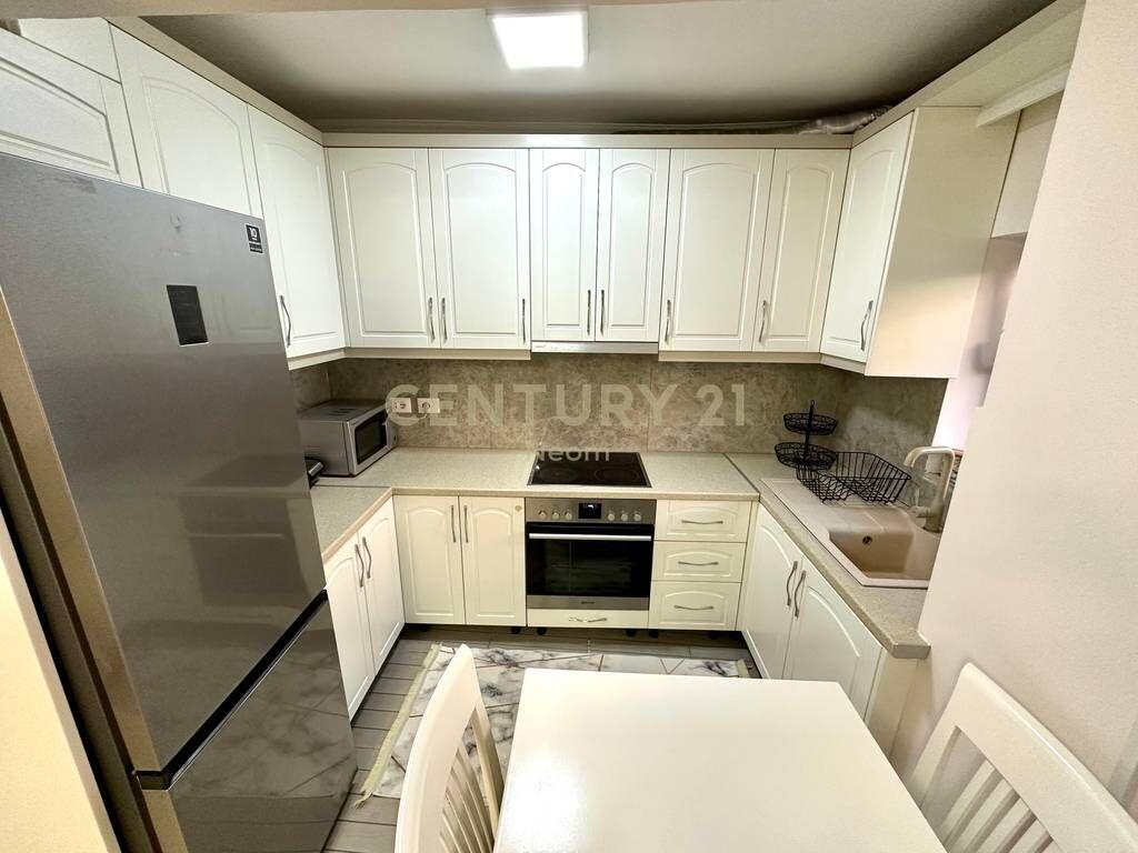 QIRA, APARTAMENT 1+1 TE RRUGA E DIBRES❗️ 450 leke /Muaj