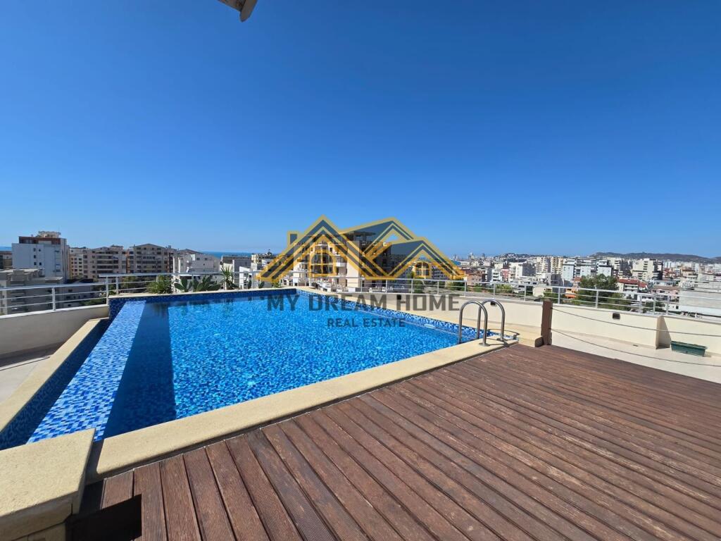 SHITET PAPAFINGO ME PISHIN 3+1+2+ VERAND PLAZH DURRES KOMPLEKS PRIVAT