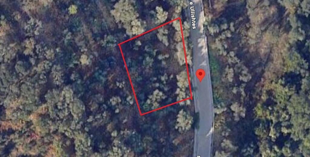 Shitet tokë në Sauk të Vjetër Rruga Ullishtes