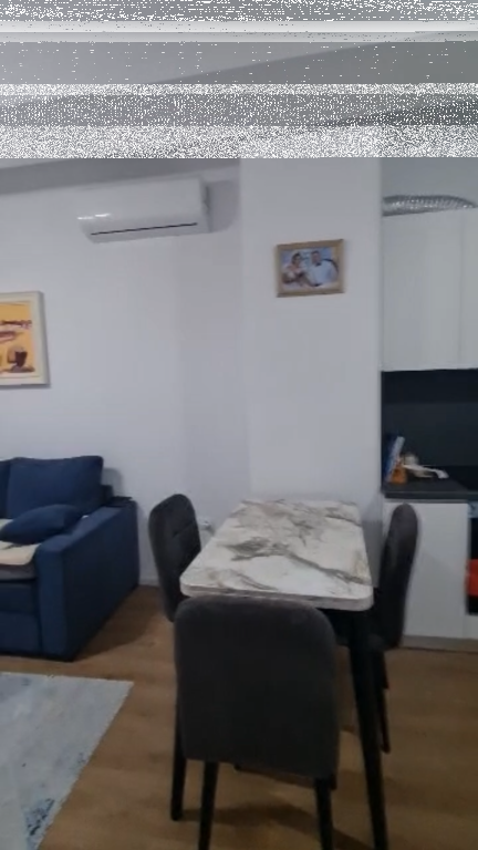 Apartament 1+1, Kaimi Ali Dem!
