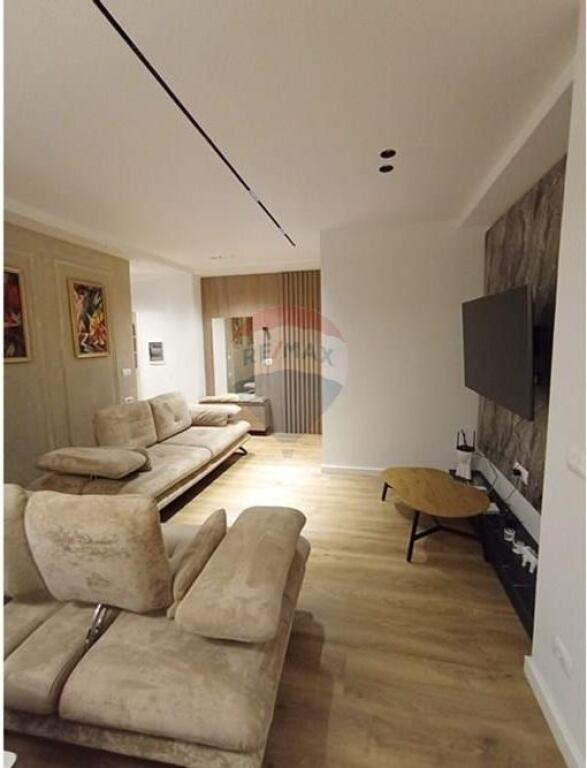 Apartament per qera 3+1 Rruga Kavajes