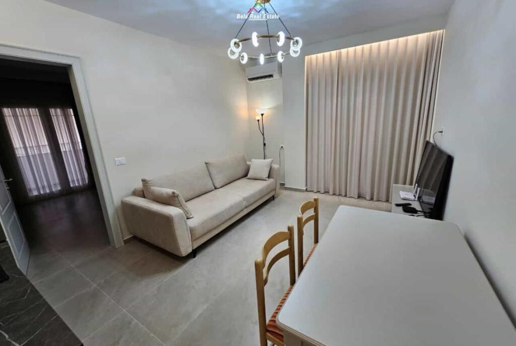 Apartament Me Qera 1+1 Tek Rruga e Kavajes (ID B2101436) Tirane